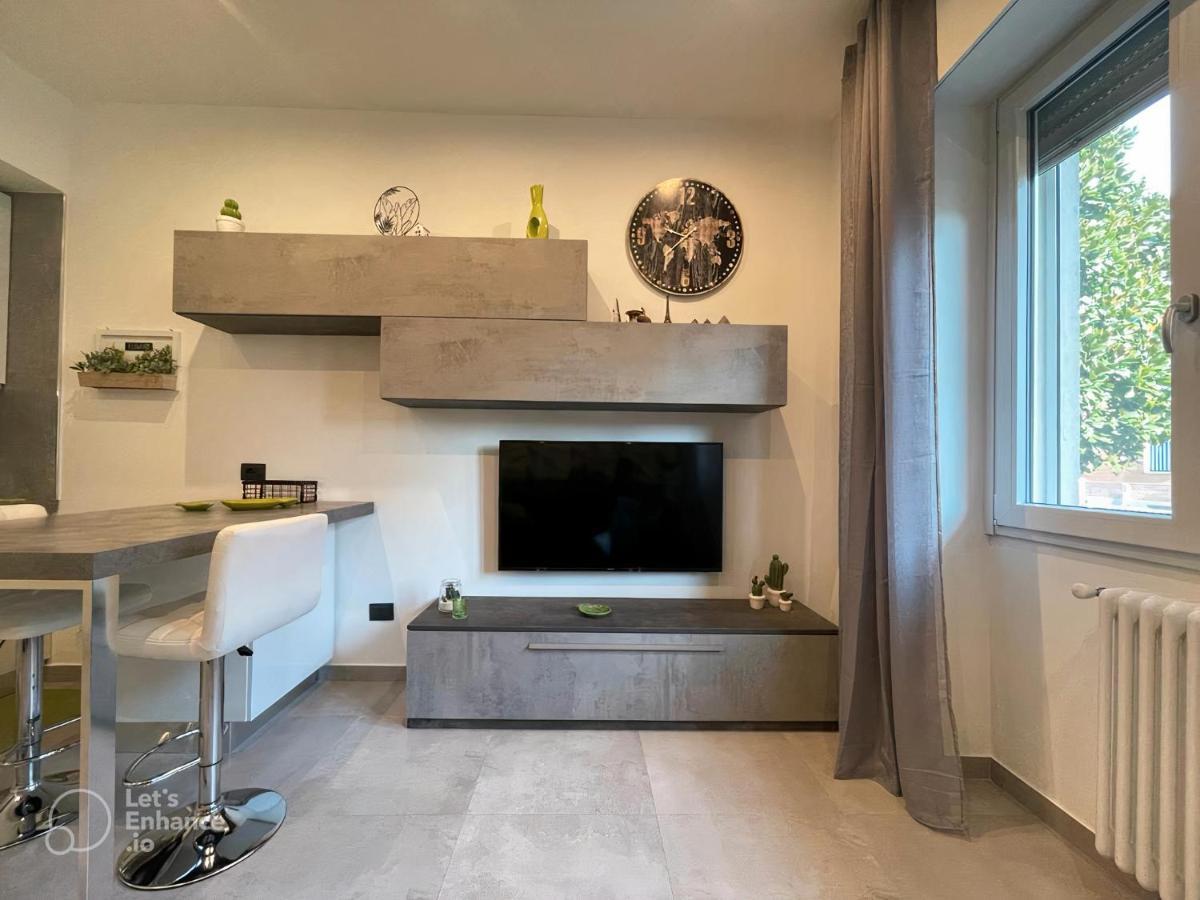 R39 Modern Apartment With Private Parking Mediolan Zewnętrze zdjęcie